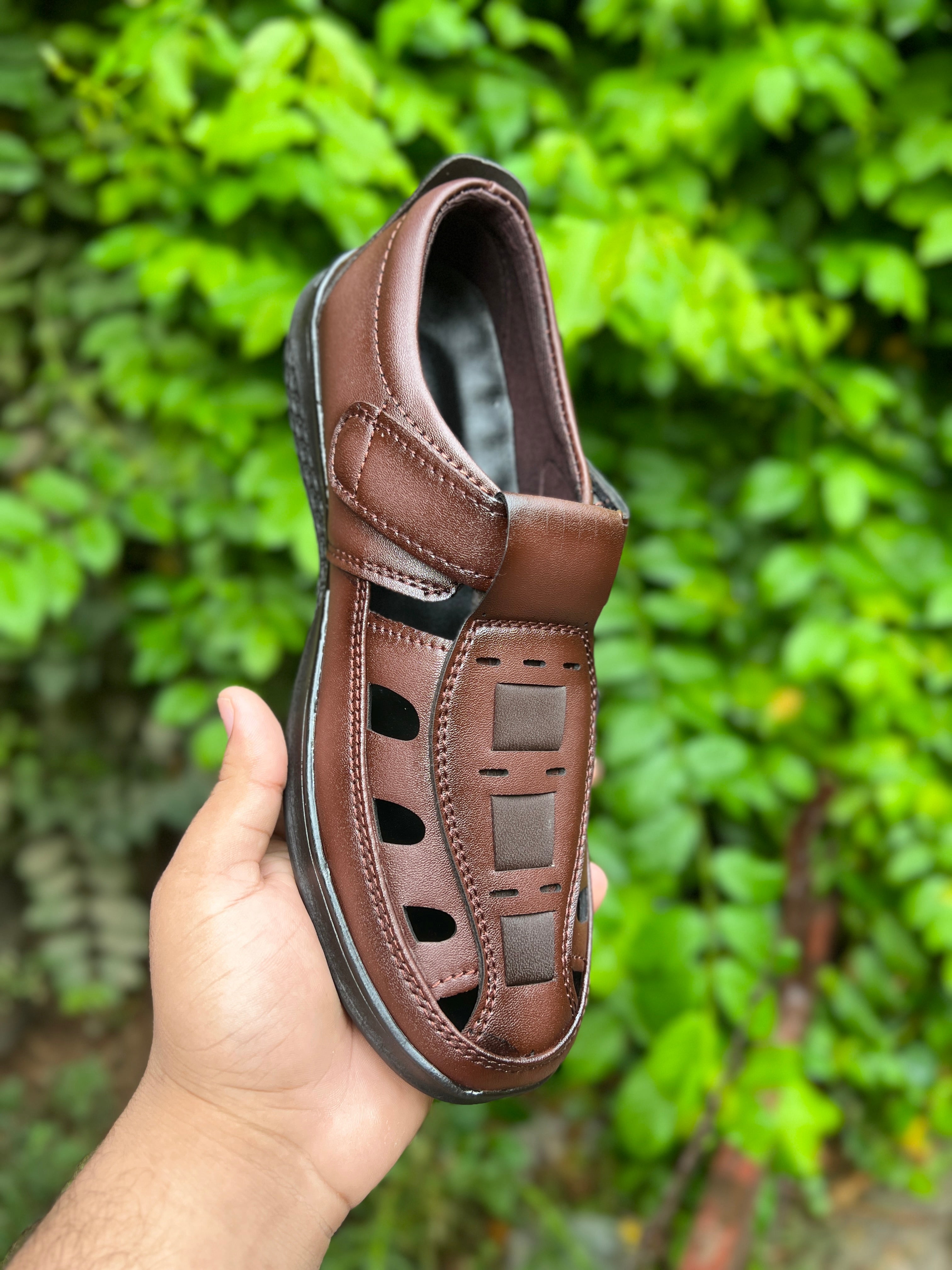 MEN'S ULTRA SOFT SHOES